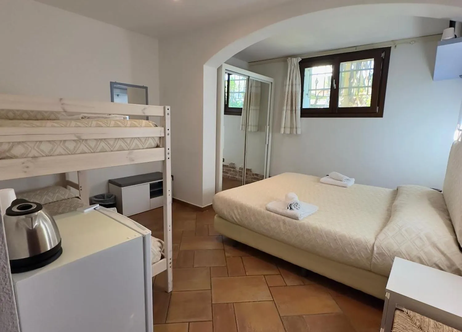 B&B Chorisia San Teodoro  Bed & Breakfast San Teodoro (Sardinia)